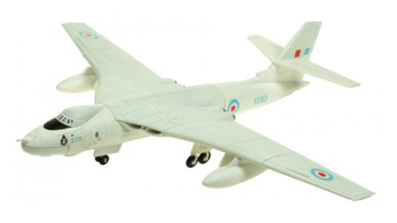 AV72FB003 | Misc 1:144 | Vickers Valiant BK.1 XD818, Preserved at Cosford (by Aviation Inceptor)