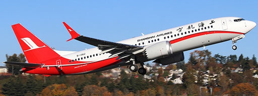 LH2180 | JC Wings 1:200 | Boeing 737 MAX 8 Shanghai Airlines B-1382 (with stand)