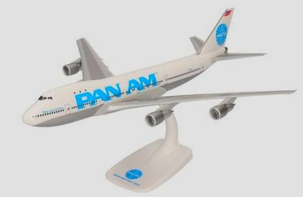 614153 | Herpa Snap-Fit (Wooster) 1:250 | Boeing 747-100 Pan Am N741PA, 'Billboard Livery' (with stand)