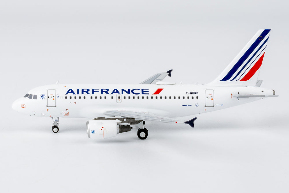NG48023 | NG Models 1:400 | Airbus A318 Air France F-GUGO (revised modern livery)