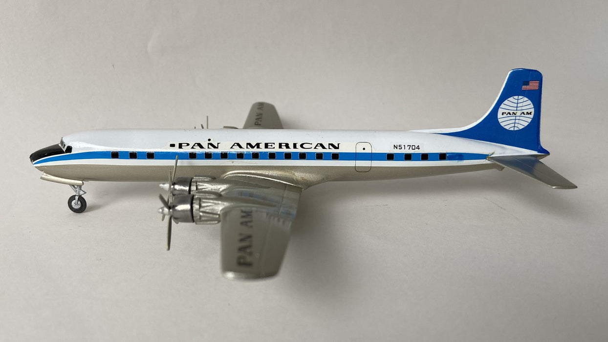 CA-2 special | Western Models UK 1:200 | Douglas DC-7B Pan Am reverse scheme N51704