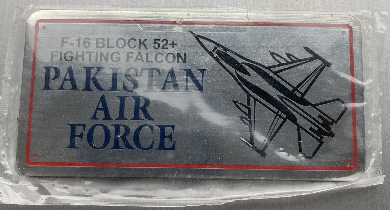 PLAQ2 | ARD Souvenirs Miscellaneous | Pakistan Air Force, F-16 Block 52+ Fighting Falcon metal plaque.