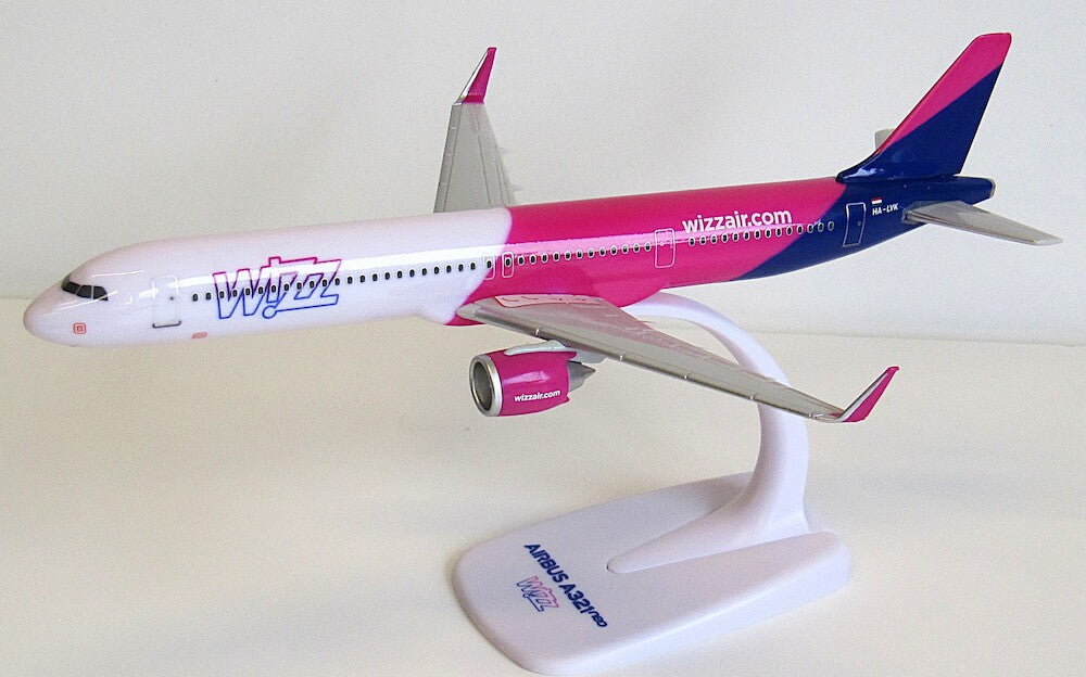 PP-WIZZAIR | PPC Models 1:200 | Airbus A321 Neo Wizz Air HA-LVK (plastic push fit)