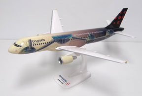 PPC Models 1:100 scale die-cast metal Brussels Airlines Airbus A320 Atomium model.