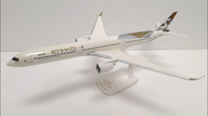 PP-ETIHADA350 A6-XWC | PPC Models 1:200 | Airbus A350-1000 Etihad A6-XWC (a plastic push-fit model)