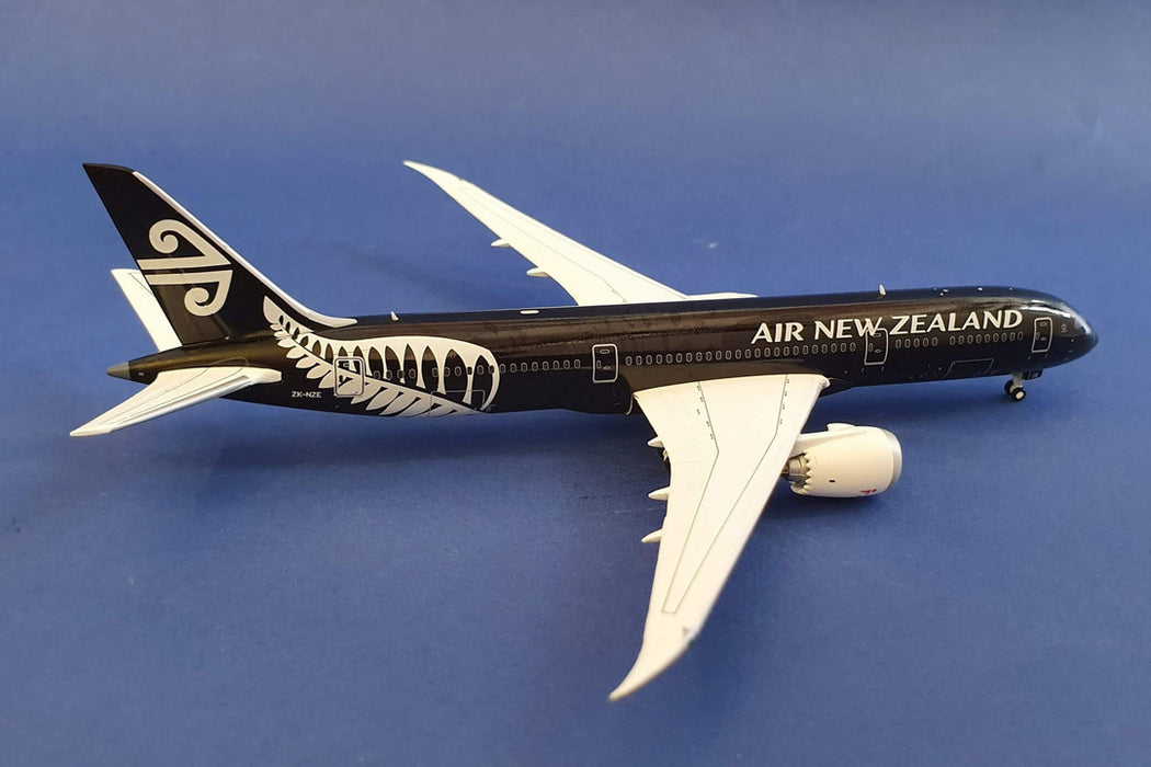 GJANZ1405 | Gemini Jets 1:400 1:400 | Boeing 787-9 Air New Zealand ZK-NZE