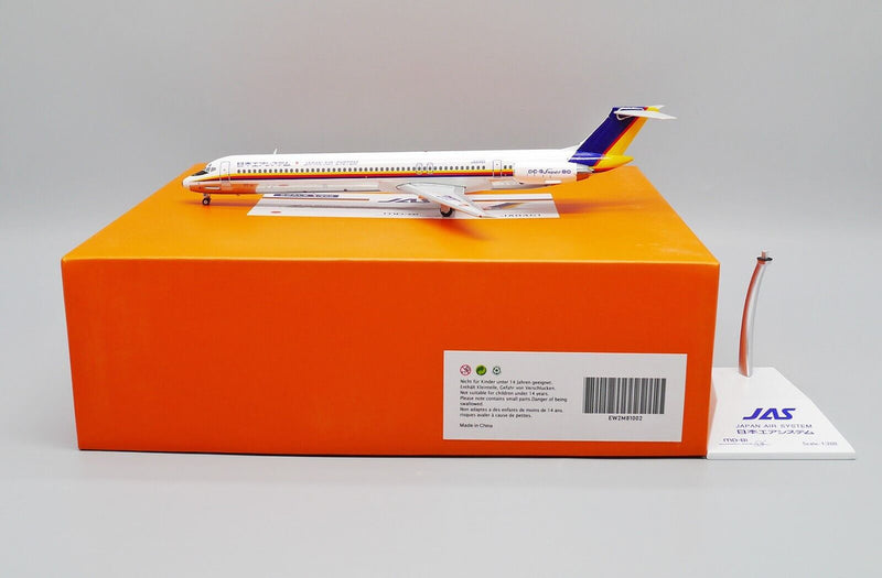 EW2M81002 | JC Wings 1:200 | MD-81 JAS JA8461 (with stand)