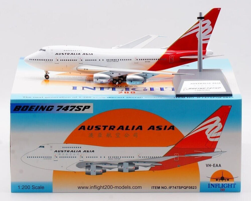 IF747SPQF0823 | InFlight200 1:200 | Boeing 747SP-38 Qantas VH-EAA with stand