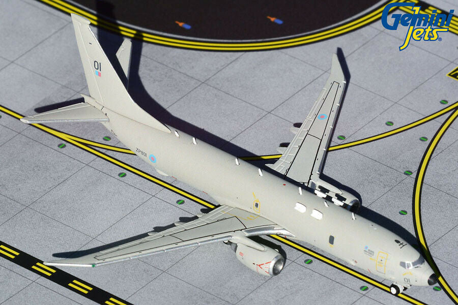 GMRAF100 | Gemini Jets 1:400 1:400 | Boeing P-8A Poseidon Royal Air Force