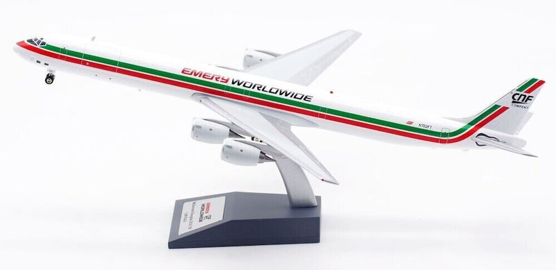 IF873EB1222 | InFlight200 1:200 | DC-8-73F Emery Worldwide N792FT (with stand) **PRE-OWNED**