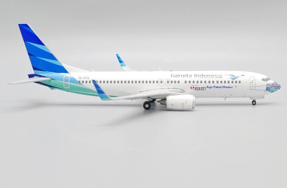 LH2257 | JC Wings 1:200 | Boeing 737-800 Garuda Indonesia PK-GFQ, 'Ayo Pakai Masker' (with stand)