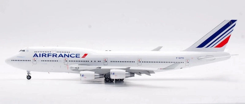 L2071FD | SQ Wings 1:200 | Boeing 747-400 Air France F-GITD 'Flaps Down'