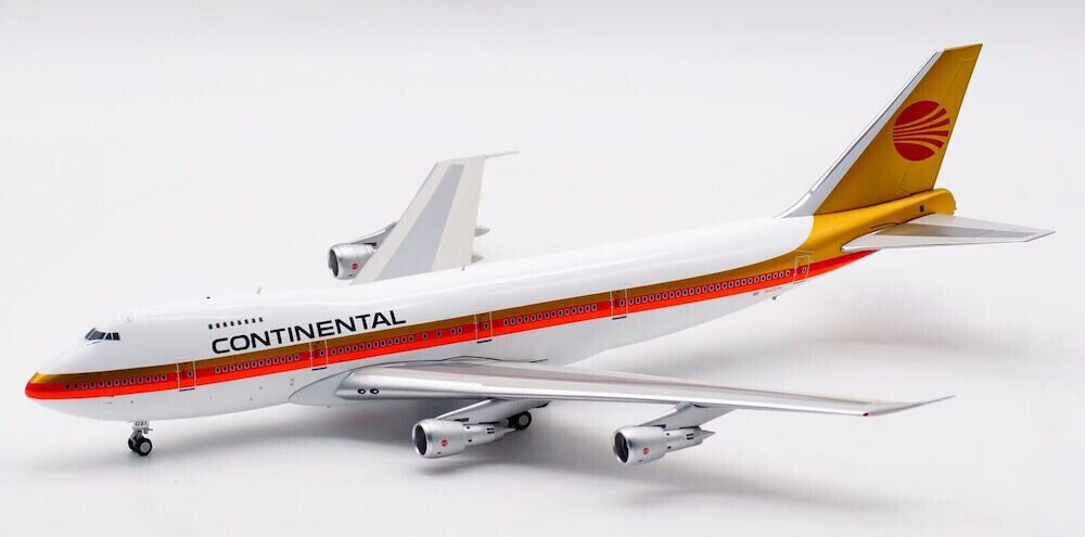 IF742CO1122 | InFlight200 1:200 | Boeing 747-200 Continental N605PE (with stand)