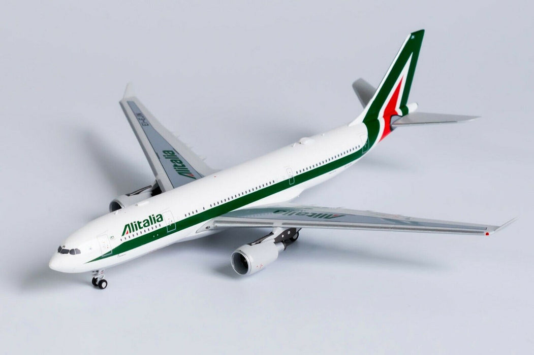 NG61036 | NG Models 1:400 | Airbus A330-200 Alitalia (ITA Airways) EI-EJN