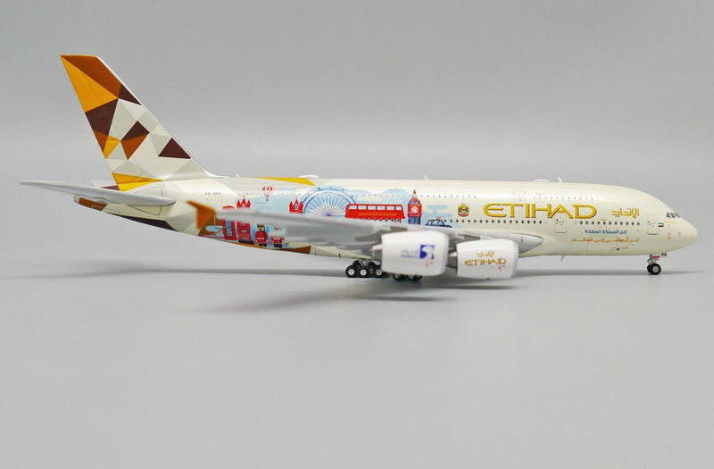 XX4277 | JC Wings 1:400 | Airbus A380 Etihad A6-APE, 'Choose the UK'