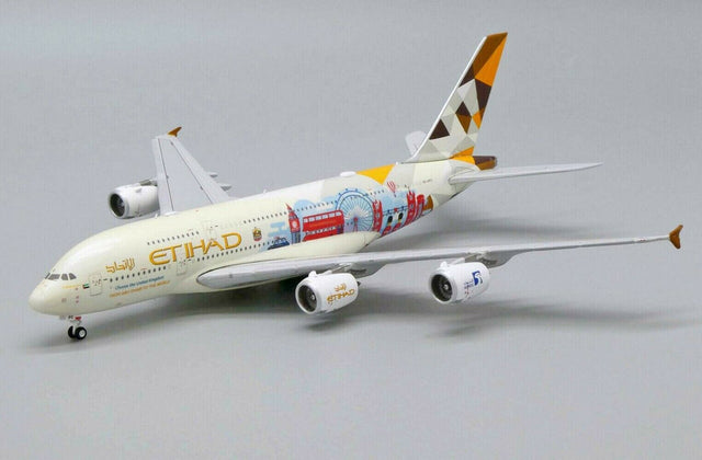 XX4254 | JC Wings 1:400 | Airbus A380 Etihad A6-APC choose the United Kingdom