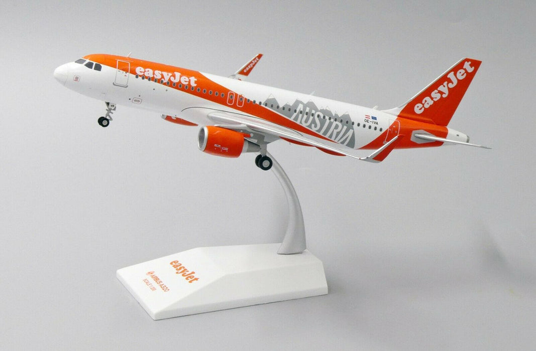 EW2320004 | JC Wings 1:200 | Airbus A320 easyJet OE-IVA, 'Austria' (with stand)