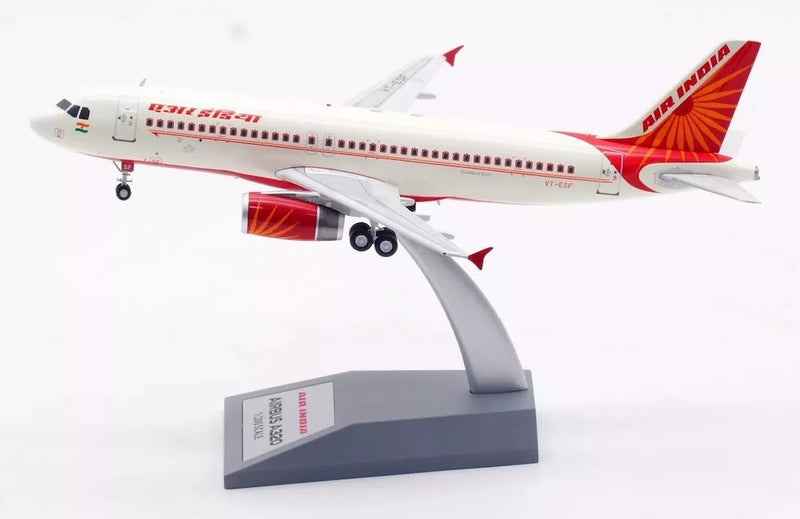 IF320AI0524 | InFlight200 1:200 | Airbus A320-231 Air India VT-ESF