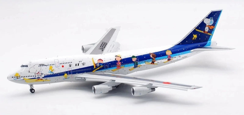 L2021FD | SQ Wings 1:200 | All Nippon Airways B747-400D JA8961 Snoopy Flaps Down