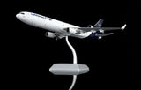 L2104C | SQ Wings 1:200 | MD-11  Lufthansa Cargo D-ALCC Interactive