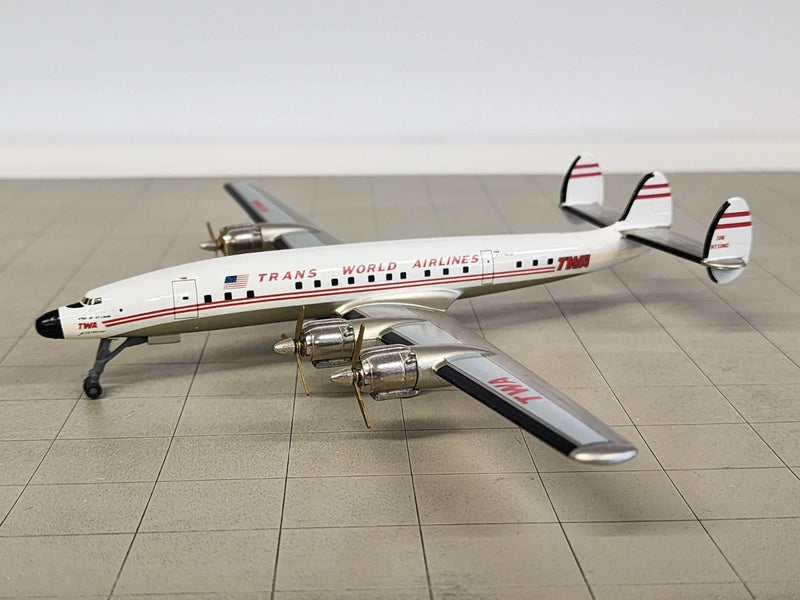 WM040A | Western Models 1:200 | L-1649 Starliner TWA N7306C (without tip tanks)
