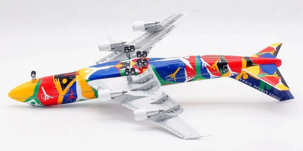 L2022FD | SQ Wings 1:200 | Boeing 747-300 'flaps down', South African Airways 'Ndizani' ZS-SAJ