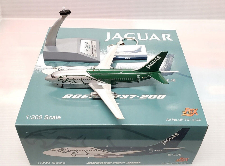 JF-737-2-007 | JFox Models 1:200 | Boeing 737-200 Ryanair EI-CJE, 'Jaguar'