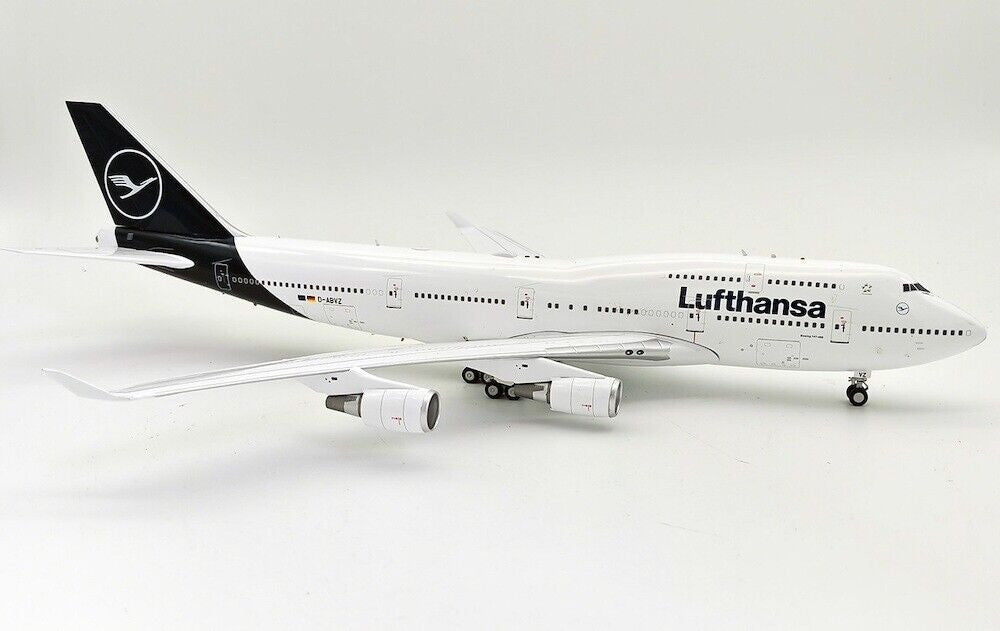 JF-747-4-063 | JFox Models 1:400 | Boeing 747-400 Lufthansa D-ABVZ