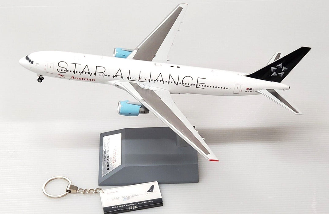 JF-767-3-013 | JFox Models 1:200 | Boeing 767-300ER Austrian Star Alliance OE-LAY (with stand)