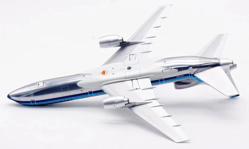 IF1011372P | InFlight200 1:200 | Lockheed L-1011-385-1 TriStar 1, Air America N372EA Polished with stand