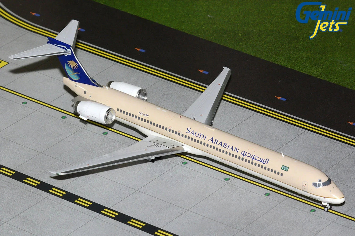 G2SVA1333 | GeminiJets 1:200 | MD-90 Saudi Arabian Airlines HZ-API (upgraded stand)