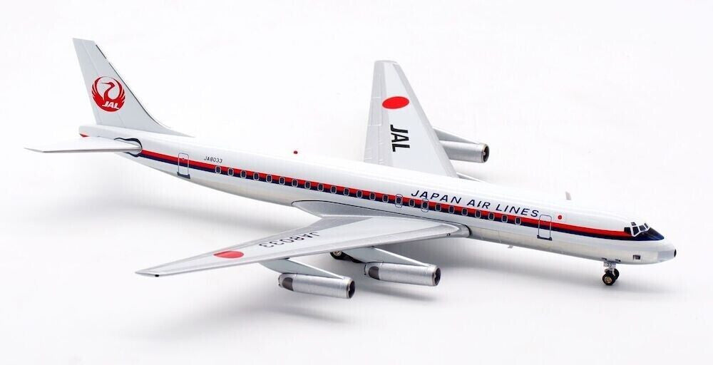 B-862-JAL-33P | Blue Box 1:200 | Douglas DC-8-62 JAL Japan Air Lines JA8033 (with stand)