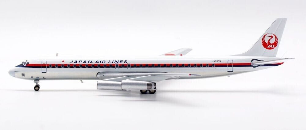 B-862-JAL-33P | Blue Box 1:200 | Douglas DC-8-62 JAL Japan Air Lines JA8033 (with stand)