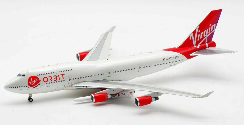 WB-VR-ORBIT | Blue Box 1:200 | Boeing 747-400 Virgin Orbit N744VG (with underwing rocket and stand)