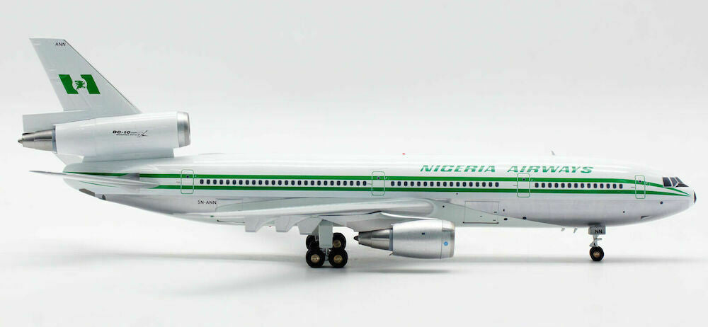 IFDC10WT0920P | InFlight200 1:200 | DC-10-30 Nigerian Airways 5N-ANN (with stand)