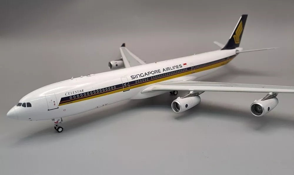 WB-A340-3-018 | WB Models 1:200 | Airbus A340-313 Singapore Airlines 9V-SJO (with stand)