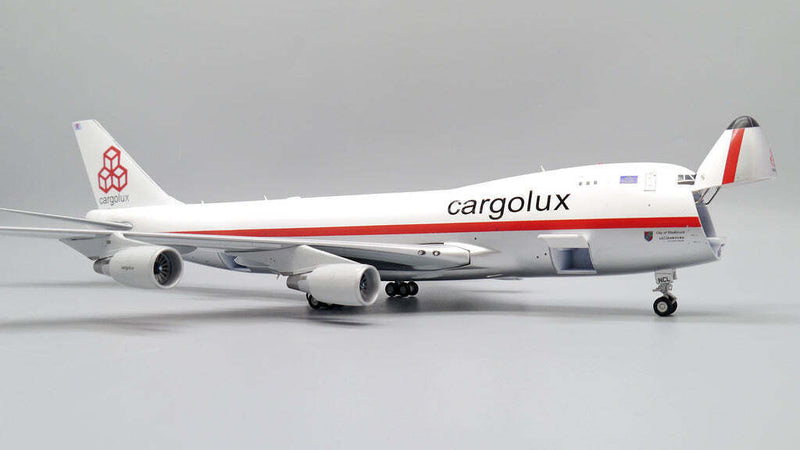 XX20051C | JC Wings 1:200 | Boeing 747-400FER Cargolux retro livery LX-NCL interactive series