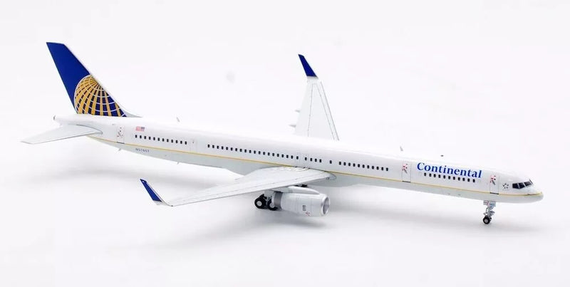 IF753CO1023 | InFlight200 1:200 | Boeing 757-324 Continental Airlines N57857 with stand