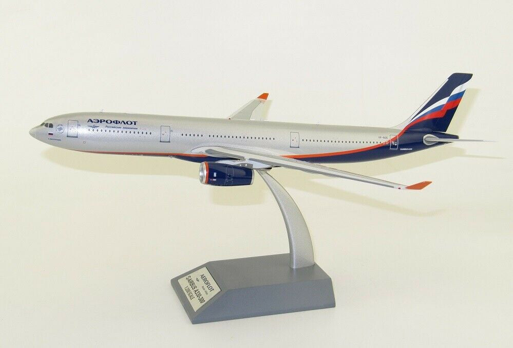 IF333SU0719 | InFlight200 1:200 | Airbus A330-300 Aeroflot VP-BDE (with stand)