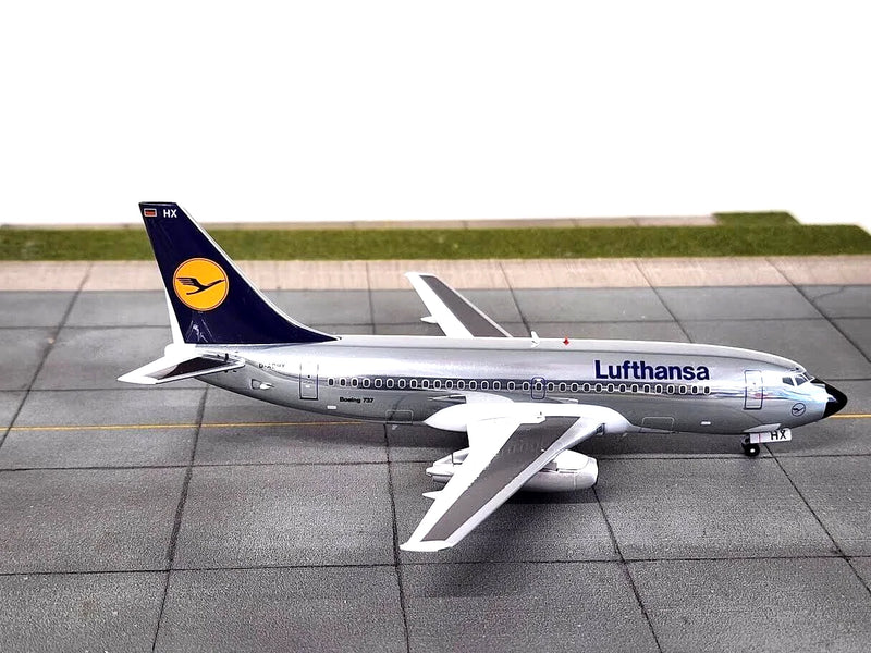 IF732002 | InFlight200 1:200 | Boeing 737-200 Lufthansa