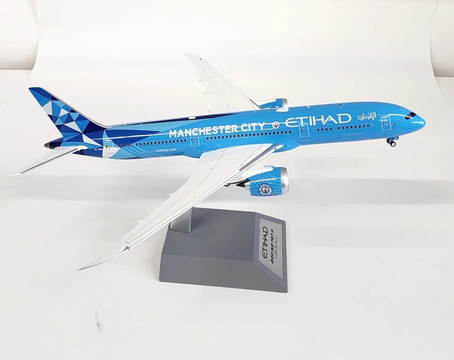 B-789-EY-ND | Blue Box 1:200 | Boeing 787-9 Dreamliner Etihad Airways Manchester City A6-BND