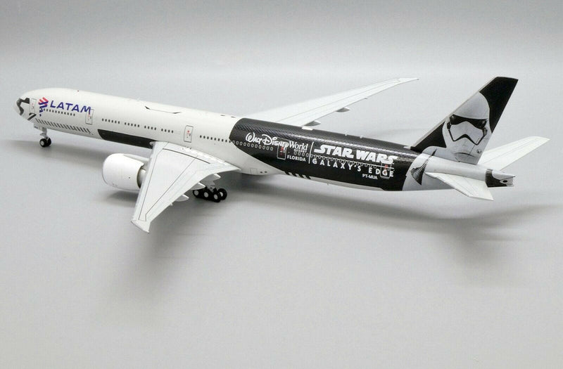 JCEW277W003 | JC Wings 1:200 | BOEING 777-300(ER) LATAM Galaxy's Edge PT-MUA