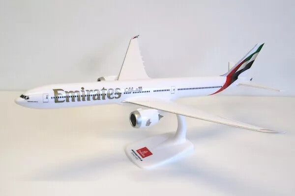 PP-EMIRATES-B777X | PPC Models 1:200 | Boeing 777-9X, Emirates (plastic push fit)