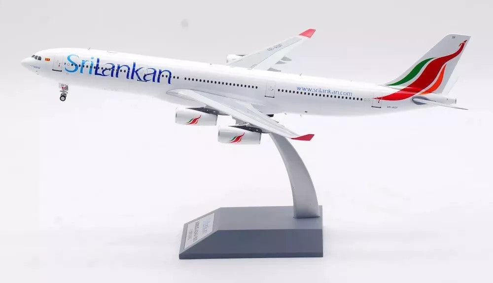 RM34301 | Retro Models 1:200 | Airbus A340-313 Sri Lankan Airlines 4R-ADF