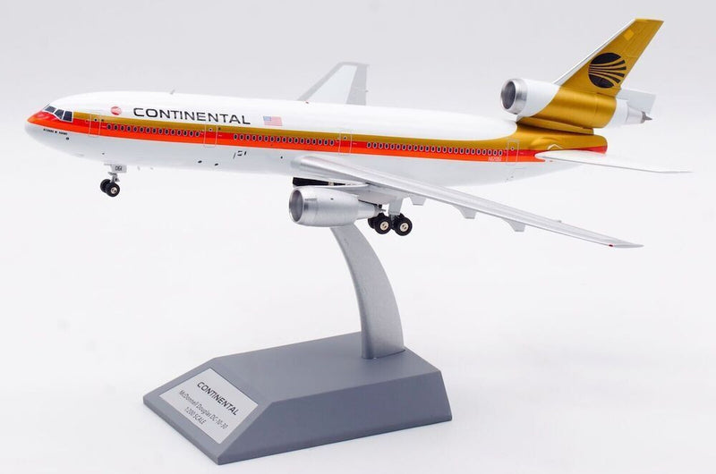 IF103CO0823 | InFlight200 1:200 | DC-10-30 Continental N12061, 'Black Meatball'