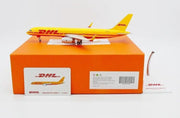EW2752005 | JC Wings 1:200 | Boeing 757-200(PCF) DHL G-DHKS