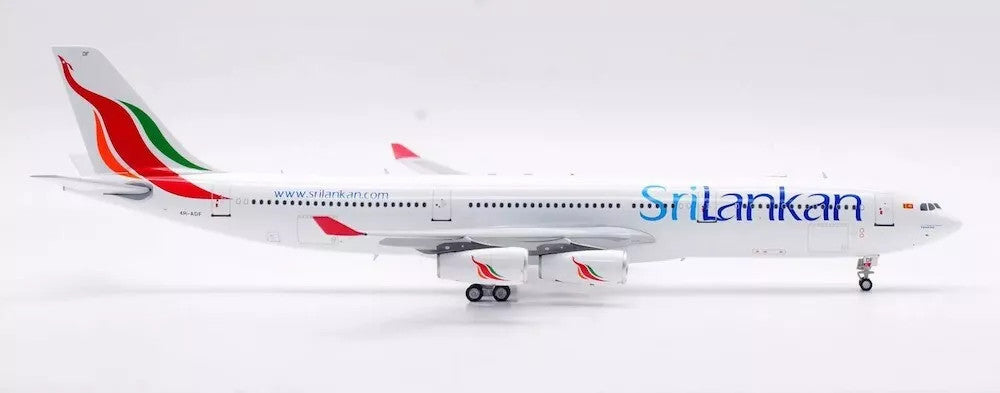 RM34301 | Retro Models 1:200 | Airbus A340-313 Sri Lankan Airlines 4R-ADF