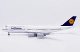 EW2748008 | JC Wings 1:200 | Boeing 747-8 Lufthansa '1500th Boeing 747' D-ABYP With Stand