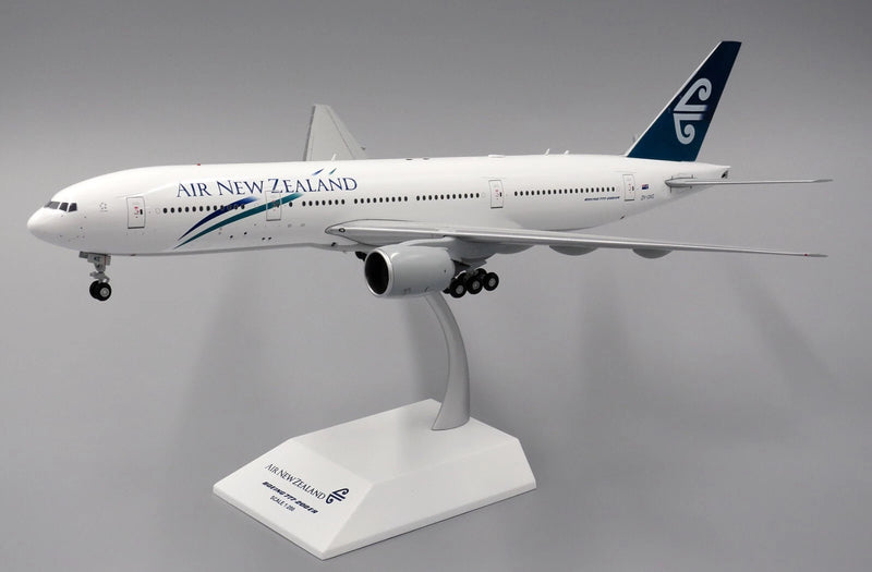XX2149 | JC Wings 1:200 | Boeing 777-200ER Air New Zealand Reg ZK-OKE