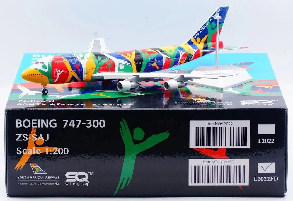 L2022FD | SQ Wings 1:200 | Boeing 747-300 'flaps down', South African Airways 'Ndizani' ZS-SAJ